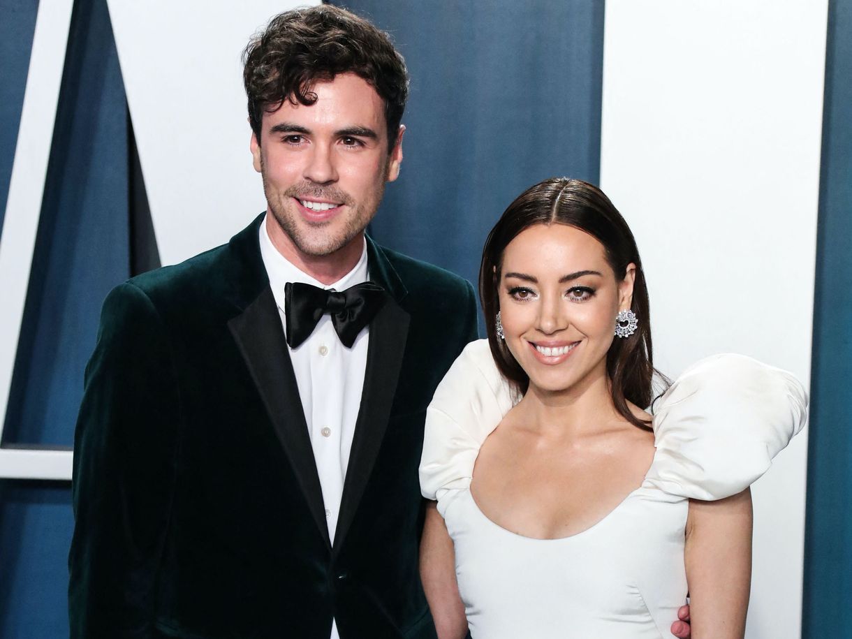 Aubrey Plaza elképzelhetetlen tragédiának nevezte férje, Jeff Baena halálát