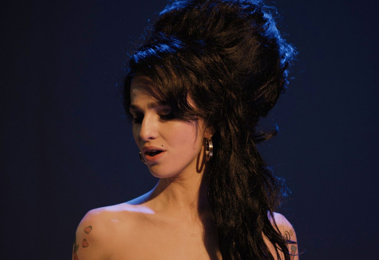 Végre egy nézhető zenés életrajz – ilyen lett az Amy Winehouse-film