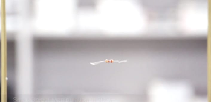 Látványos videó: így győzhető le a gravitáció