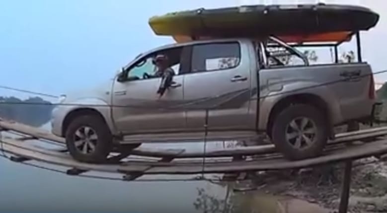Ettől a videótól az ütő is megáll az emberben