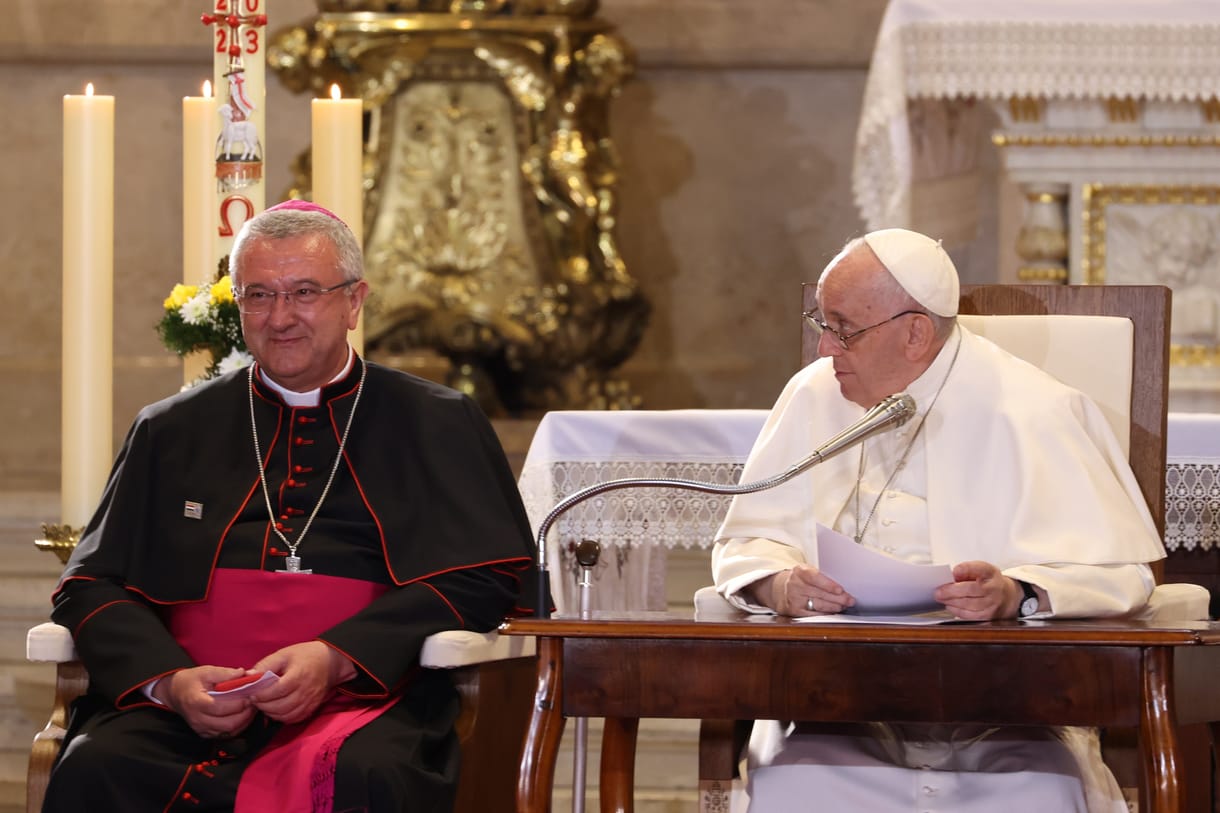 Erdő Péter: Ferenc pápa szerette átlépni a falakat, ajtót nyitni
