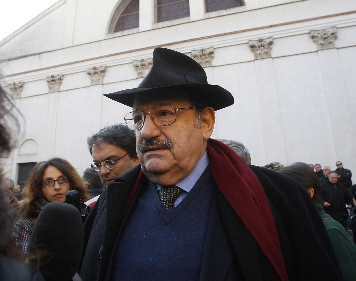 Umberto Eco is részt vesz az EU 