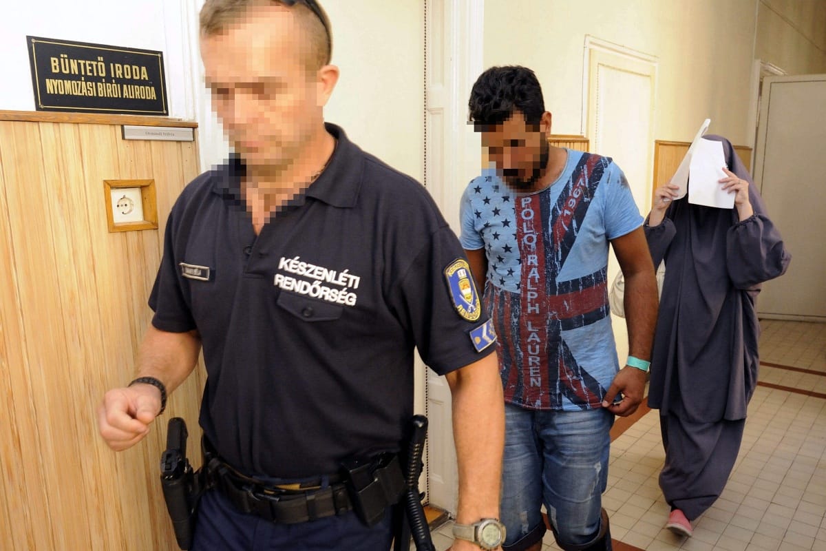 Pécsett és Zalaegerszegen is tárgyalhatják a migránsok pereit