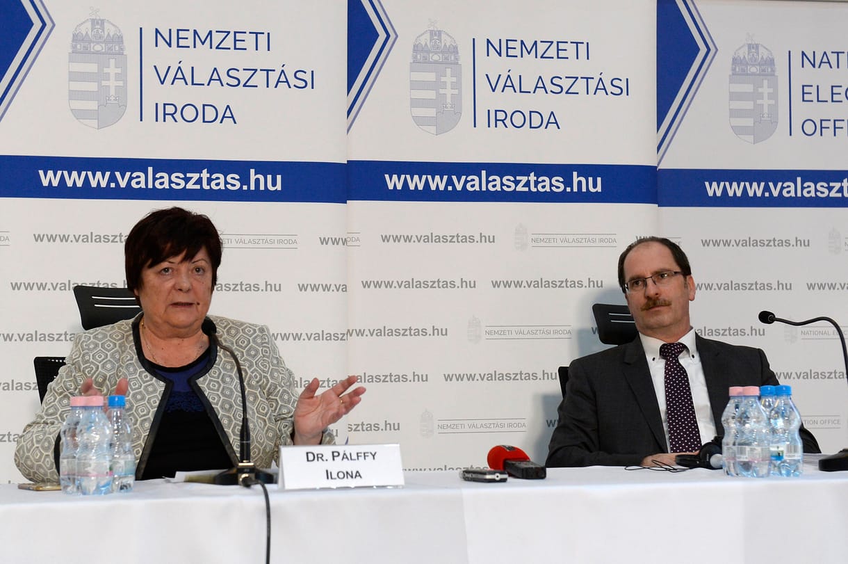 Amatőr tesztelés miatt omolhatott össze a 100 milliókból fejlesztett valasztas.hu?