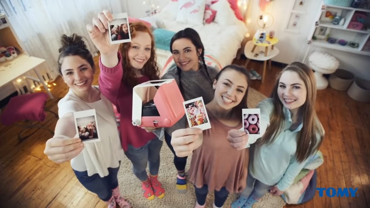 Van olyan kis gép, ami egy táskában is elfér, és bárhol ki tud nyomtatni egy fotót a telefonjáról