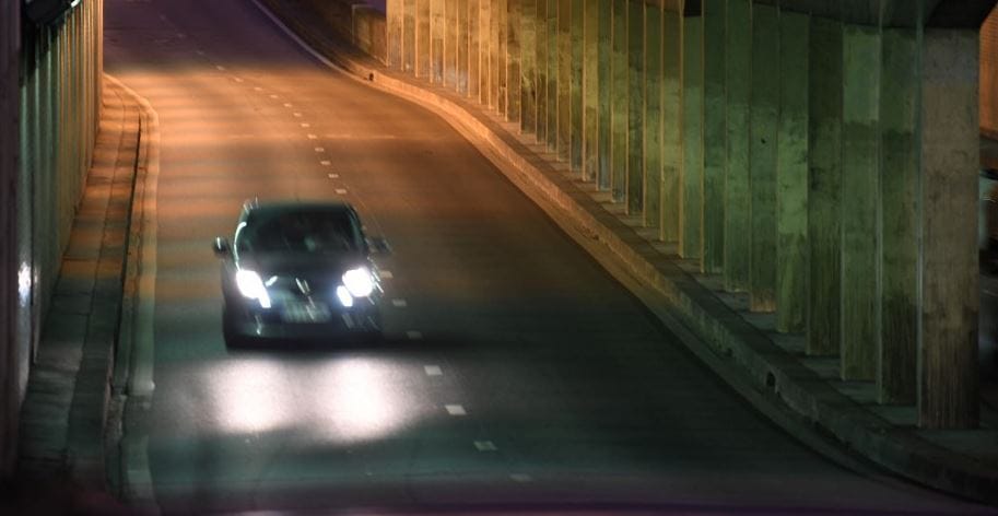 38 millió forintos bírságot kapott egy autós 27 km/h-s gyorshajtásért Svájcban