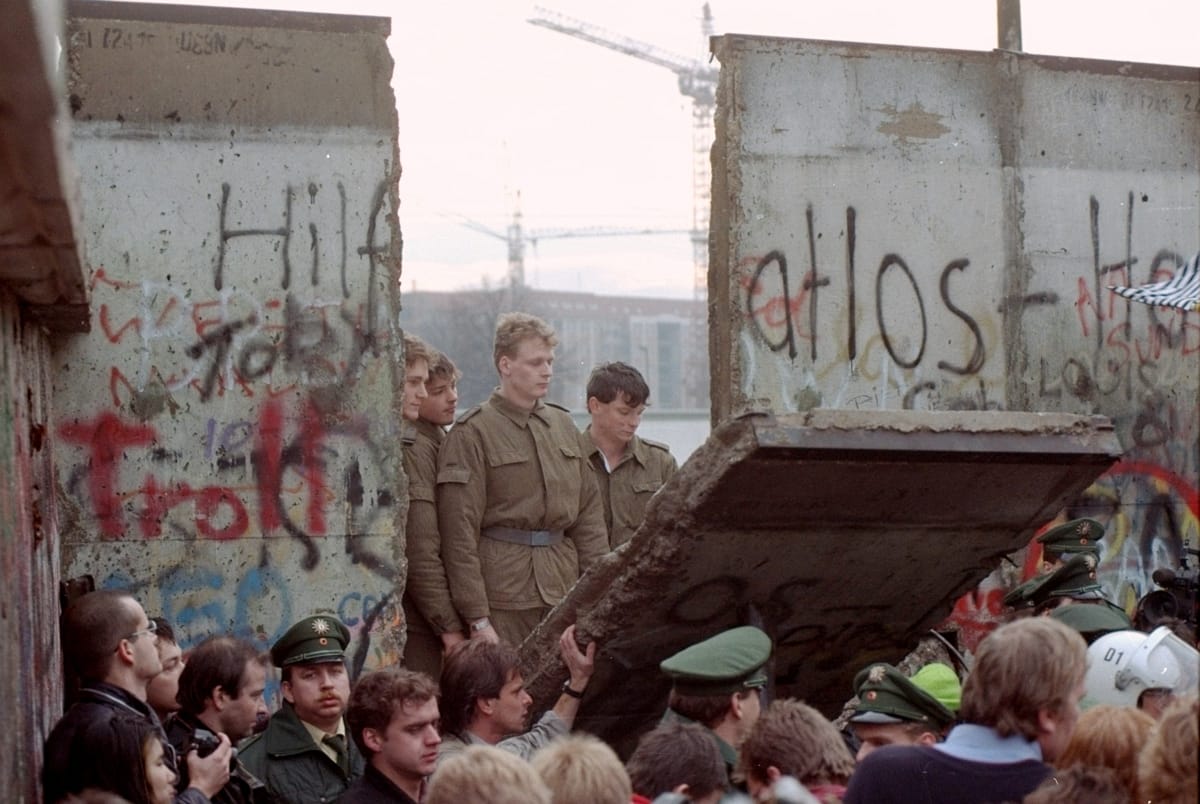 A németek fele nem tudja, mikor épült a berlini fal