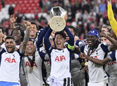 Kínos helyzetbe került az UEFA, nem jutott minden Tottenham-játékosnak érem