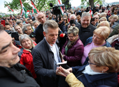 Magyar Péter szerint már lőtávolban van a Fidesz az ő pártjától népszerűségben
