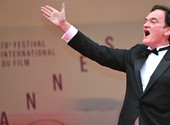 Tarantino lelkes kiabálásával nyitott a cannes-i filmfesztivál