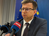 Bóka János a meghallgatás után: A kormány nem tudja visszavonni az „átláthatósági” törvényt, mert nem ők terjesztették be