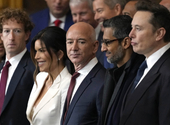 Hiába a millió dolláros hűségeskük, Trump folytatja Biden hadjáratát a Google és a Facebook ellen