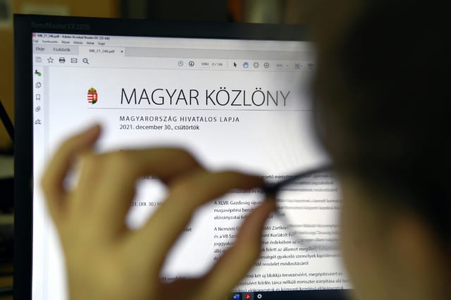 Megszűnik a tb-kiskönyv, áttérnek az elektronikus nyilvántartásra