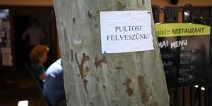 Elemző: A magyar gazdaság 2022 közepe óta tartó stagnálása most már kezd begyűrűzni a munkaerőpiacra is, több leépítés is jöhet