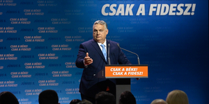 Bloomberg-kommentár: Hogyan helyezte el Orbán Magyarországot Oroszország, Kína, és a Nyugat között