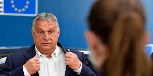 Orbán vétóra utalgat és azt javasolja, hogy az EU kezdjen közvetlen tárgyalásokat Moszkvával