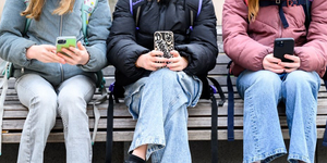 Veszedelmes mobiltokokra figyelmeztet a fogyasztóvédelem