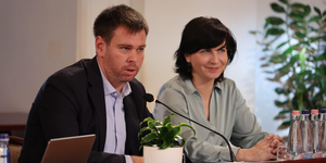 Vitézy Dávid azt javasolja a Fővárosi Közgyűlésnek, hogy álljon ki a sajtó- és véleményszabadság mellett