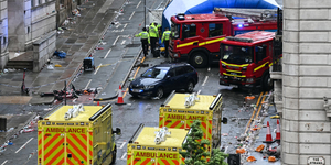 A rendőrség szerint nem terrorcselekmény történt Liverpoolban, 27 sérültet vittek kórházba