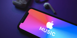 Milyen zenéket hallgatott 2024-ben? Befutott az Apple Music összefoglalója, itt megnézheti