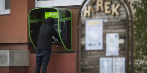Idén biztos nem kap ATM-et minden település, amelynek ígérték