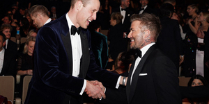 Lovaggá ütik David Beckhamet