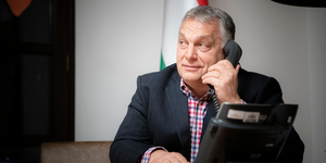 A Kreml szerint Orbán nagyszabású fogolycseréről és karácsonyi tűzszünetről is beszélt Putyinnal