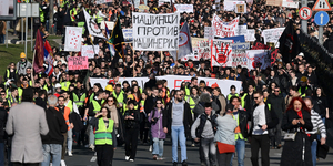 Vigyázó szemetek Belgrádra vessétek – a lázadókkal tart a szerb társadalom nagyobb része