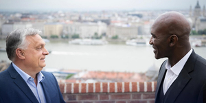 Kiderült, miért jött többször is Budapestre Evander Holyfield veterán bokszlegenda