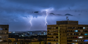 Tizennégy megyére adtak ki elsőfokú figyelmeztetést zivatarok miatt