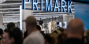 Bruttó 2160 forintos órabért ígér a karácsonyi időszak előtt a Primark