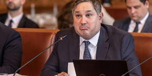 Magyar és Karácsony kánonban teszik helyre Nagy Mártont, aki továbbra is állítja, az iparűzési adó módosítása nem érinti a kaszinókat