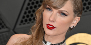 Taylor Swift új meglepetésalbuma azonnal rekordot döntött