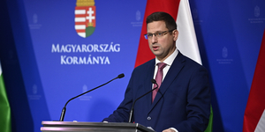 Gulyás Gergely: Ha az árrésstop nem lesz elég, a kormány nem riad vissza a kereskedelem radikálisabb szabályozásától sem – ez történt a kormányinfón