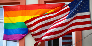 Sorra hátrálnak ki az amerikai cégek a Pride mögül