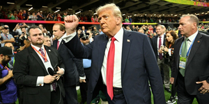 Trump szerint puhányság az agykárosodás, inkább nem is pazarolja erre a kormányzati pénzeket