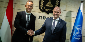 Szijjártó Izraelben: Napi egymillió euró az ára annak, hogy nincsenek migránsok Magyarországon
