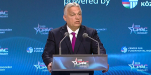 Orbán a CPAC-en: „Itt áll előttünk meztelenül az egész Soros-birodalom. Elég ronda látvány”