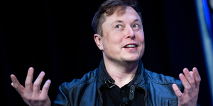 A videojátékok élő istenének tartja magát Elon Musk, de beismerte, hogy végig csalt