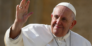 Ferenc pápa elnézést kért a homofób megjegyzéséért