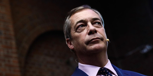 Zelenszkij még Nigel Farage szerint sem diktátor