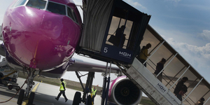 A Wizz Airre is rászállt a spanyol kormány a kézipoggyászokra felszámított díjak miatt