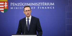 Elárulta a kormány, hogyan látja a magyar gazdaságot a következő években