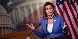 Nancy Pelosi csípőprotézis-műtéten esett át