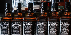 Kanada bojkottálja az amerikai szeszes italt, és ez rosszabb, mint a vám a Jack Daniel's gyártója szerint