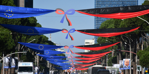 Földes András: Megőrültek az albánok, miért kell nekik ennyire az EU?