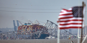 “Ennek nem lett volna szabad megtörténnie" - Baltimore városa beperelte a hídnak ütköző teherhajó tulajdonosát és üzemeltetőjét