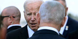 Biden telefonon közölte Netanjahuval, hogy ellenzi Rafah ostromát