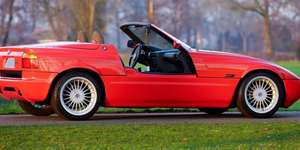 BMW Z1-ből sem sok készült, hát még az Alpina változatából, és most eladó egy