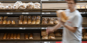 A Spar, az Aldi és a Tesco is elbukott a GVH teljeskiőrlésű-vizsgálatán